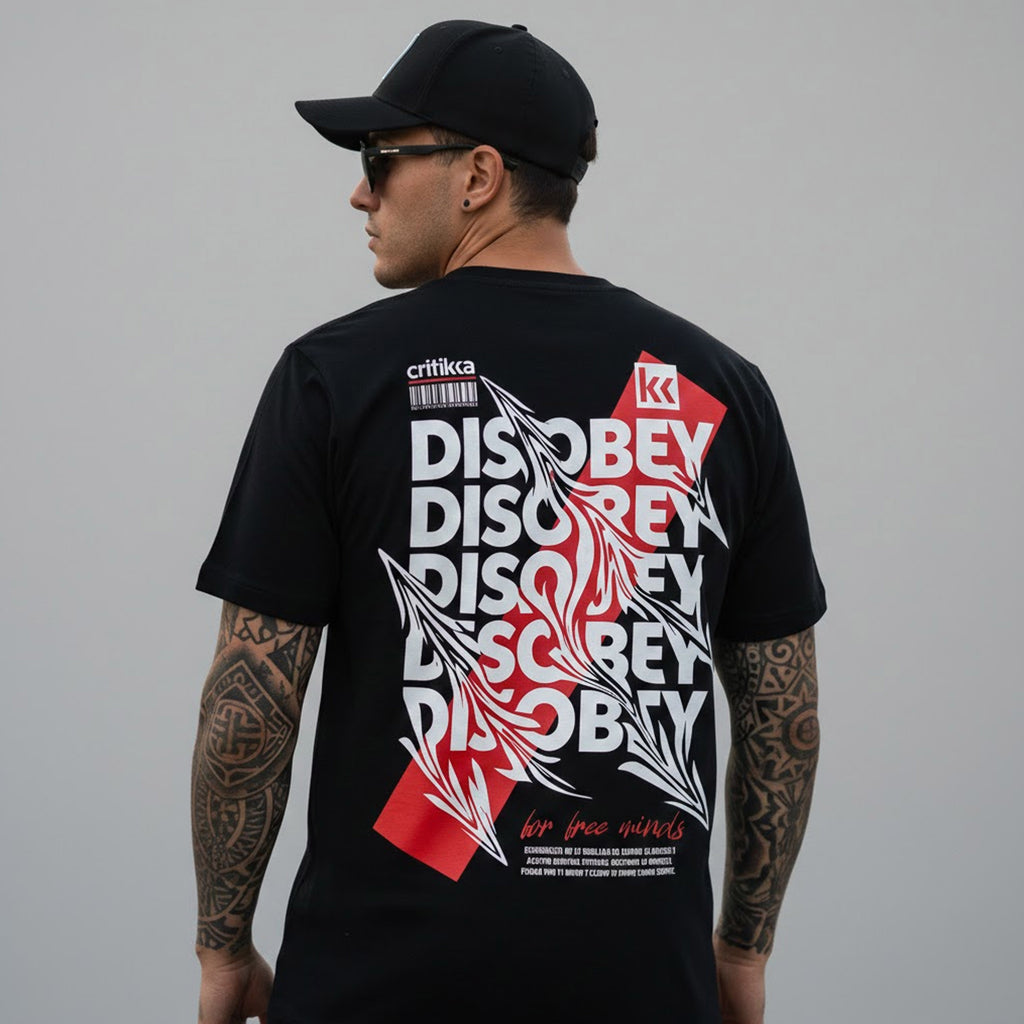 Camiseta manga corta negra - DISOBEY